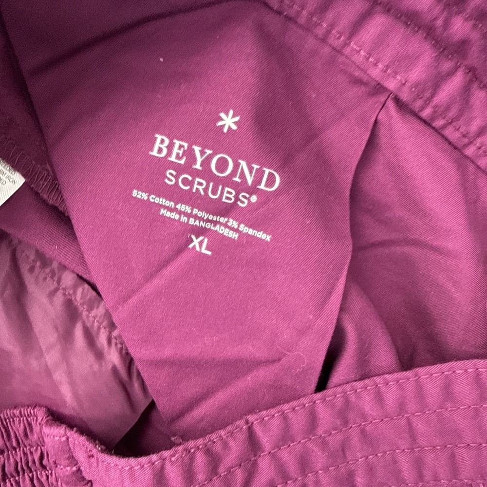 Beyond Scrubs Women's Pants In Egg Plant Purple Size XL RN 102904‎ - Picture 8 of 9